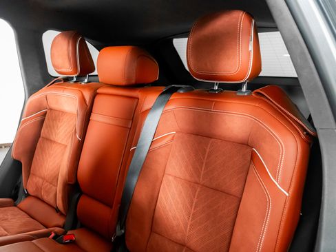 Used 2024 Lincoln Nautilus Black Label w/ Jet Appearance Package (87T) image 28