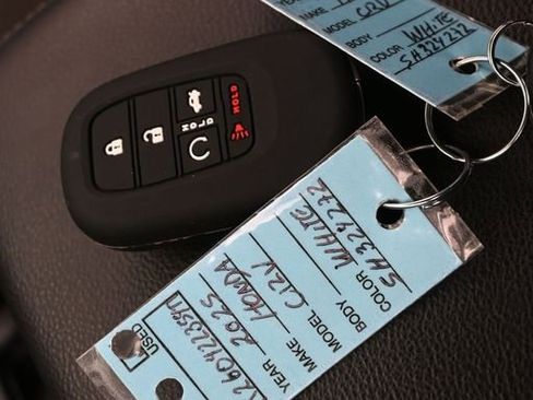 Used 2025 Honda CR-V EX image 25