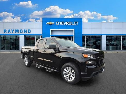 Used 2021 Chevrolet Silverado 1500 Custom w/ LPO, Dark Essentials Package AWD/4WD image 10