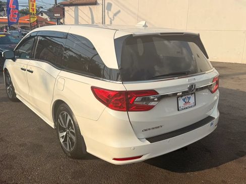 Used 2019 Honda Odyssey Elite image 5