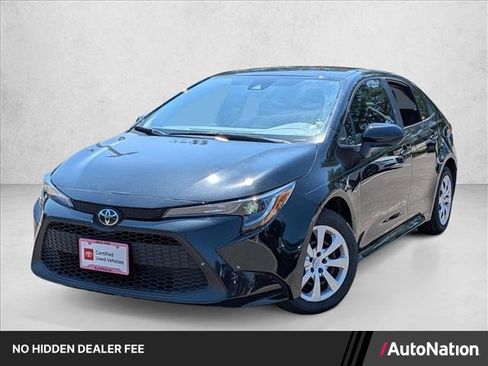 Certified 2022 Toyota Corolla LE FWD image 1