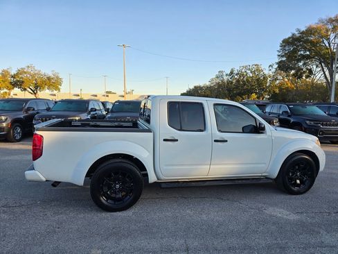 Used 2019 Nissan Frontier SV w/ Value Truck Package image 7