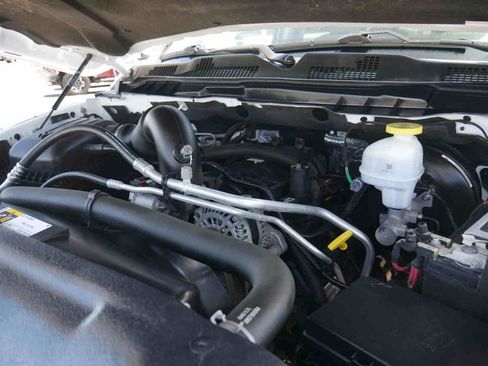 Used 2023 RAM 1500 Classic SLT AWD/4WD image 15