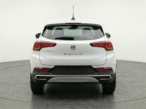 Used 2025 Buick Encore GX Preferred AWD/4WD image 7