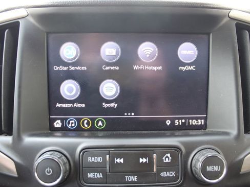 Used 2018 GMC Terrain Denali w/ GMC Pro Grade Package AWD/4WD image 33