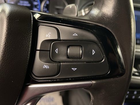 Used 2023 Buick Enclave Premium w/ Experience Buick Package image 16