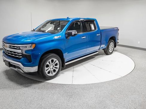 Used 2022 Chevrolet Silverado 1500 LTZ w/ LTZ Premium Package AWD/4WD image 38