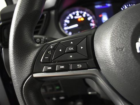 Certified 2022 Nissan Rogue Sport S image 14