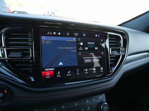 Used 2024 Dodge Durango GT image 29