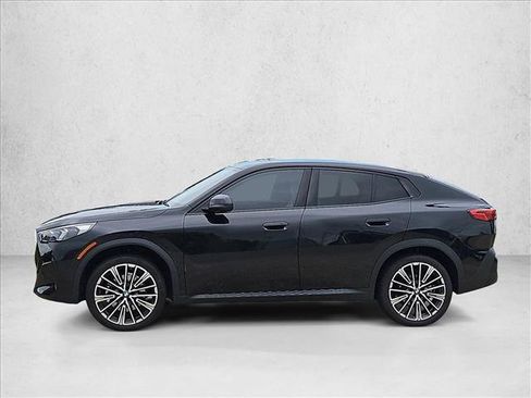 Used 2026 BMW X2 xDrive28i w/ Convenience Package AWD/4WD image 4