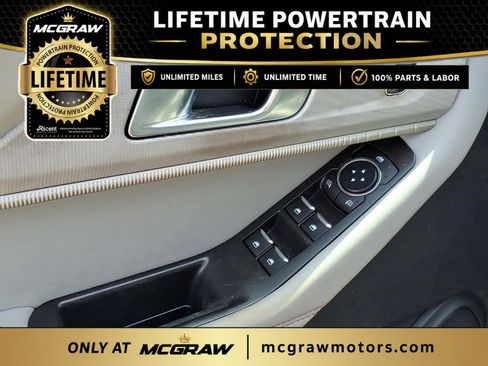 Used 2025 Ford Explorer Active w/ Active Comfort Package RWD image 11