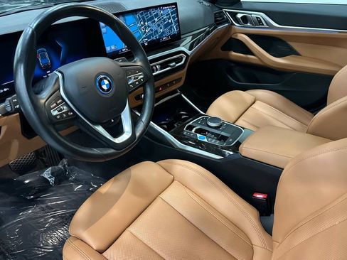 Used 2023 BMW i4 eDrive35 w/ Premium Package RWD image 10