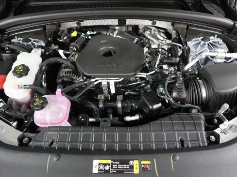 New 2026 Jeep Grand Cherokee Altitude AWD/4WD image 14