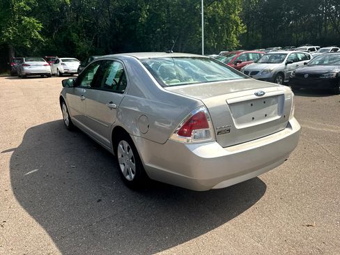 Used 2008 Ford Fusion S image 7