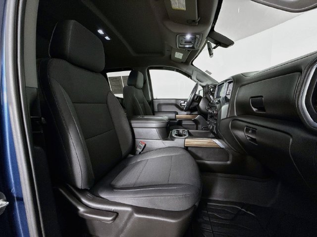 Used 2019 Chevrolet Silverado 1500 RST w/ All-Star Edition AWD/4WD image 30