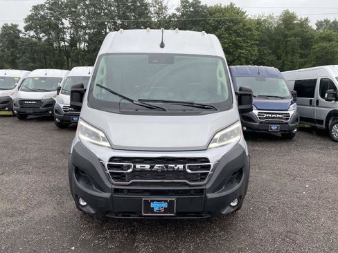 Used 2025 RAM ProMaster 3500 w/ Quick Order Package 22H SLT+ FWD image 10