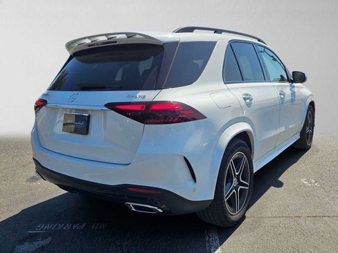 Used 2026 Mercedes-Benz GLE 450 4MATIC image 3