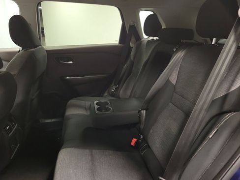 Used 2021 Nissan Rogue SV image 19