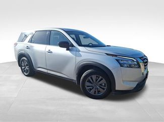Certified 2025 Nissan Pathfinder S FWD 360° Tour