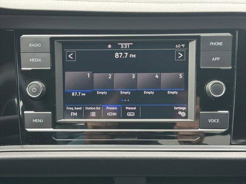 Used 2024 Volkswagen Jetta Sport image 24