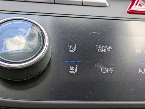 New 2025 Hyundai Sonata Limited image 27