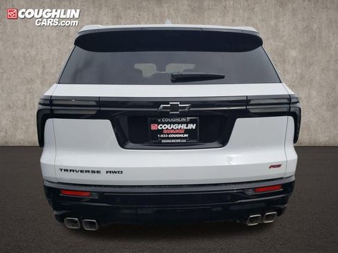 New 2026 Chevrolet Traverse RS image 4