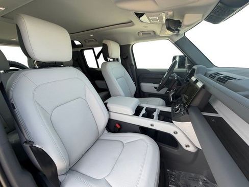 New 2026 Land Rover Defender 110 S AWD/4WD image 16