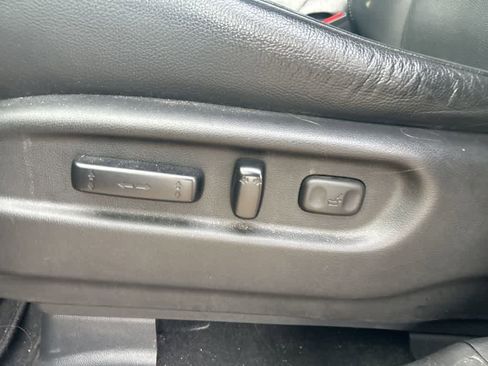 Used 2019 Honda Pilot EX-L image 11