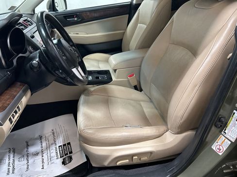 Used 2015 Subaru Outback 3.6R Limited image 23