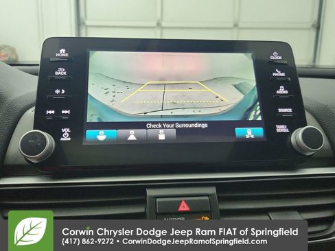 Used 2018 Honda Accord EX image 24