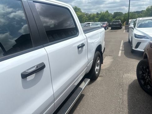 Used 2023 RAM 1500 Big Horn AWD/4WD image 7
