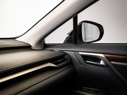 Certified 2022 Lexus RX 350 AWD w/ Premium Package image 32