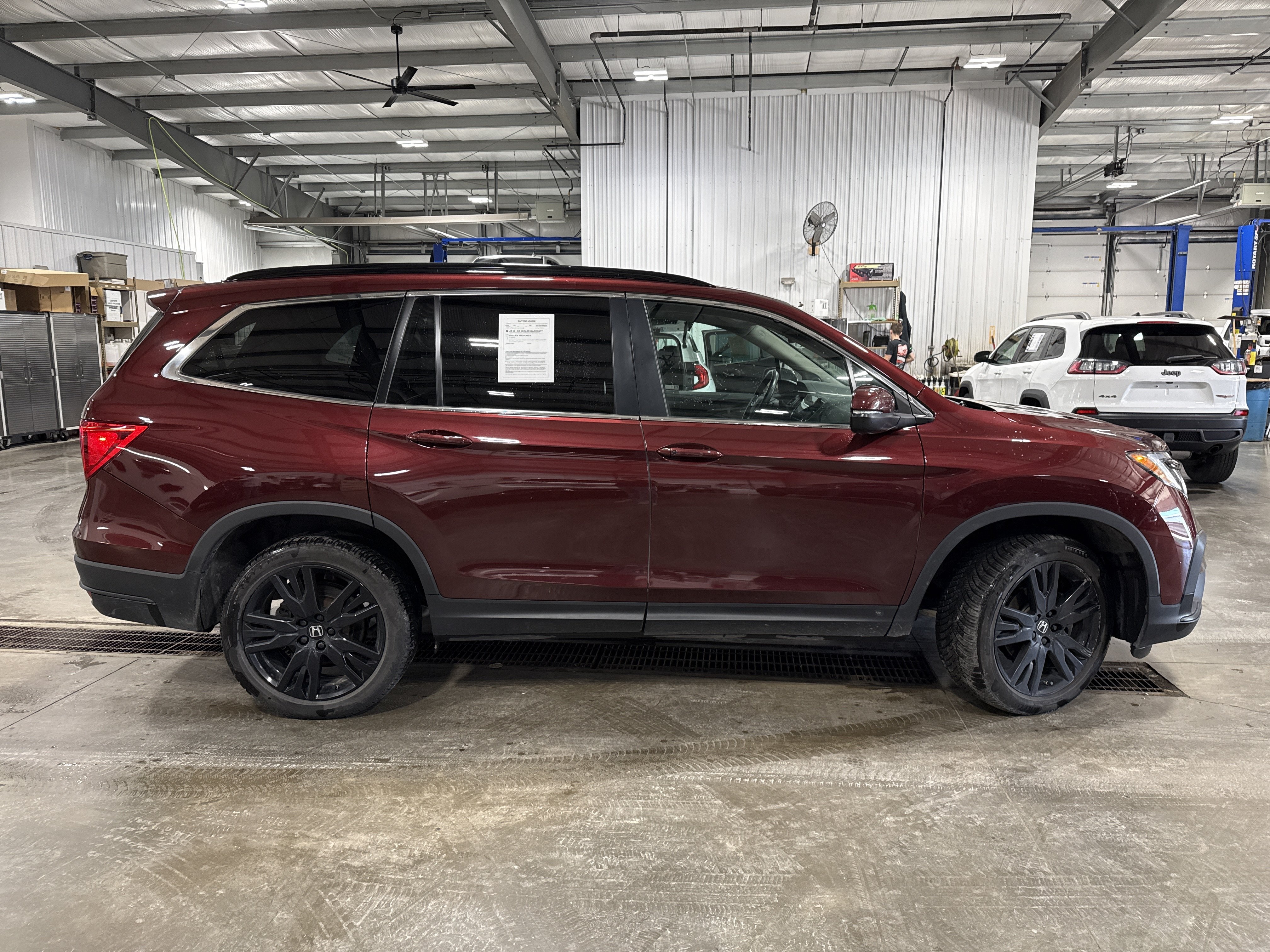 Used 2022 Honda Pilot Special Edition image 2