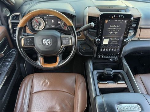 Used 2021 RAM 2500 Limited image 12