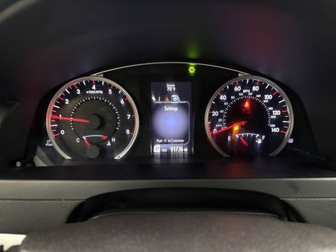 Used 2016 Toyota Camry SE FWD image 27