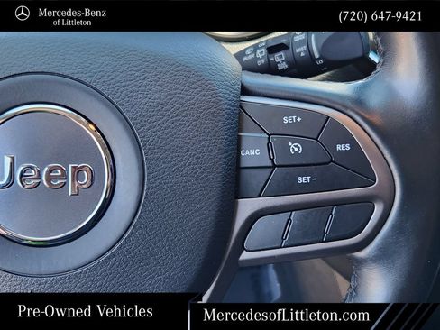 Used 2020 Jeep Cherokee Latitude Lux w/ Comfort/Convenience Group AWD/4WD image 22