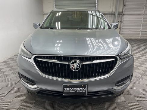 Used 2018 Buick Enclave Essence image 9