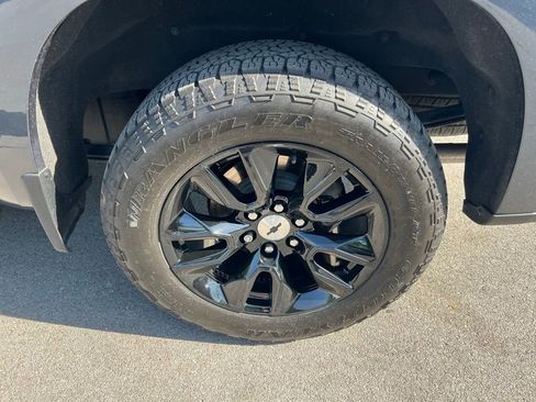 Used 2022 Chevrolet Silverado 1500 RST AWD/4WD image 15