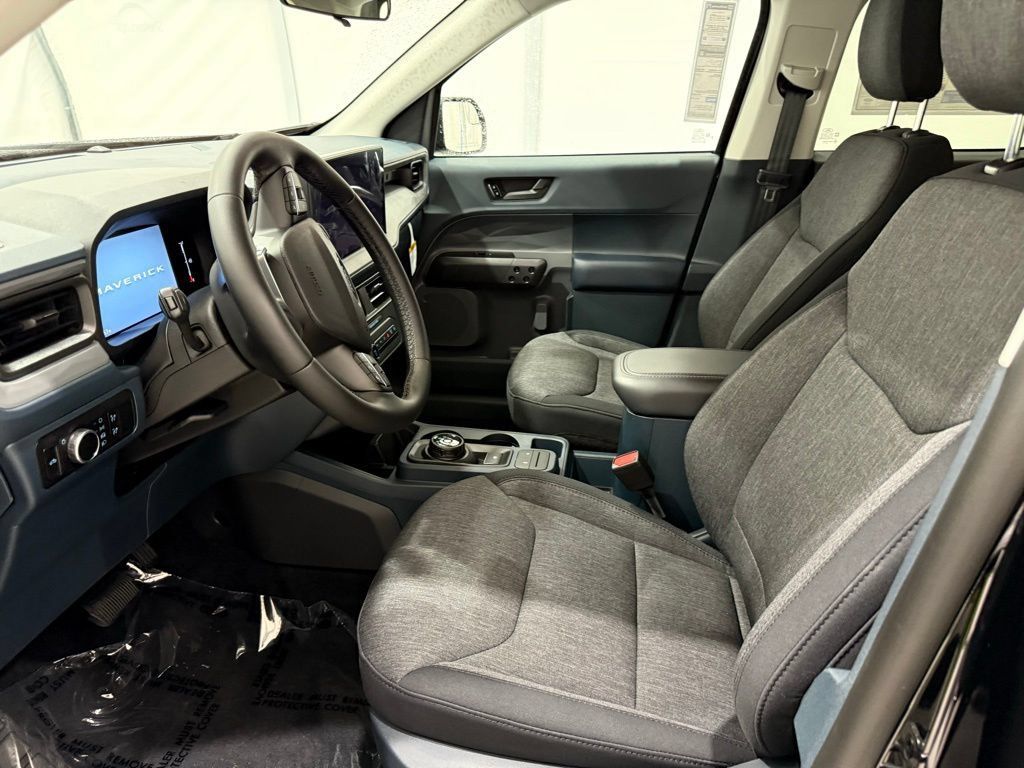 New 2025 Ford Maverick XLT w/ XLT Luxury Package AWD/4WD image 12