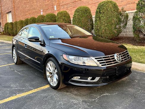 Used 2013 Volkswagen CC Executive image 31