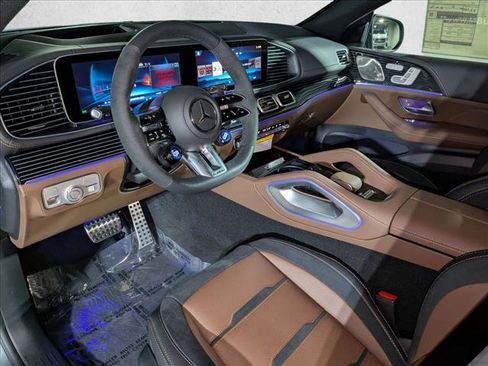 New 2026 Mercedes-Benz GLE 53 AMG 4MATIC Coupe image 3