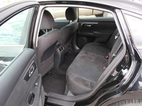 Used 2014 Nissan Altima 2.5 SV w/ Convenience Package FWD image 13
