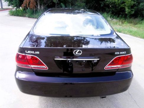 Used 2005 Lexus ES 330 FWD image 15