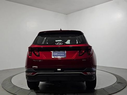 Certified 2024 Hyundai Tucson SE image 4