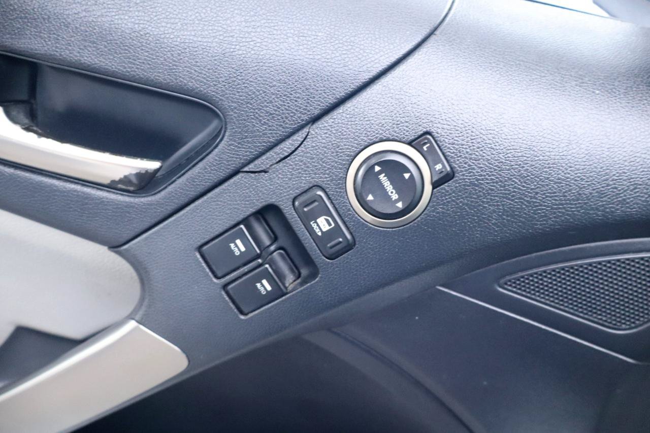 Used 2014 Hyundai Genesis 2.0T RWD image 27