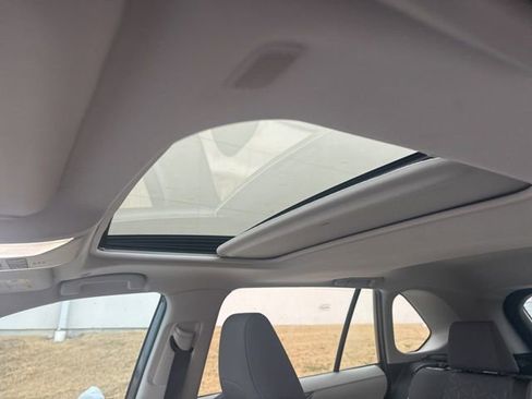 Certified 2024 Toyota RAV4 XLE w/ Convenience Package image 12