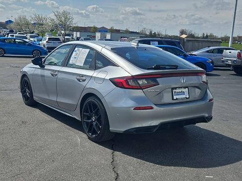 Used 2022 Honda Civic Sport image 5