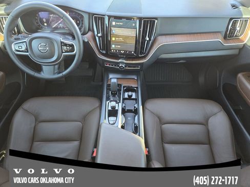 Certified 2023 Volvo XC60 B5 Plus w/ Climate Package image 25