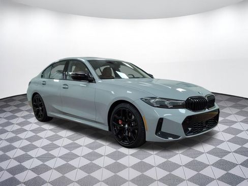 Used 2026 BMW 330i Sedan w/ M Sport Package image 6