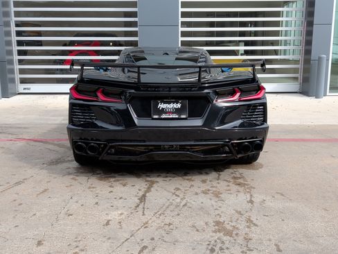 Used 2023 Chevrolet Corvette Stingray Premium Cpe w/ Z51 Performance Package image 8